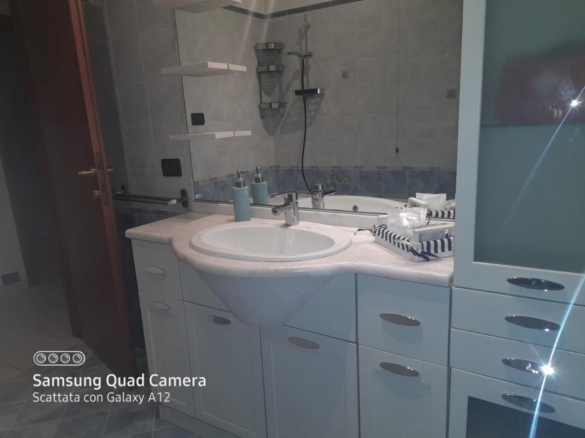 La Casa Di Debby Parcheggio Wi-Fi , Aria Condizionata Gratuiti Apartment Capannori Luaran gambar